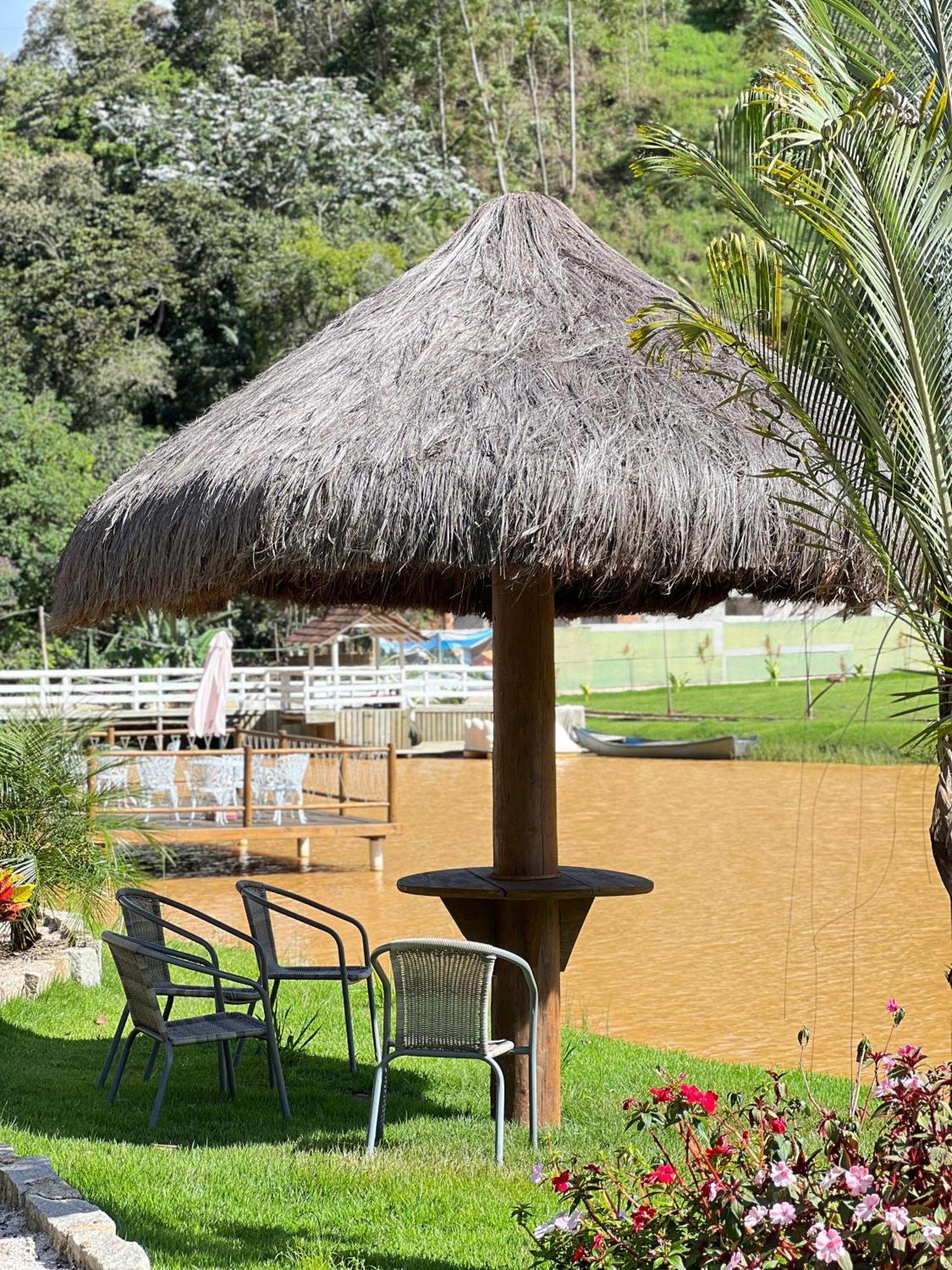 Terras Claras Pousada E Lazer Alfredo Chaves Exterior foto